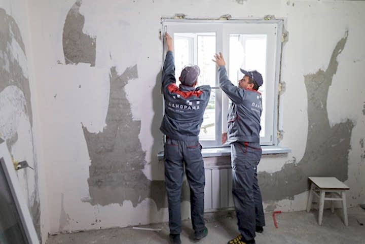 установка пластикового окна
